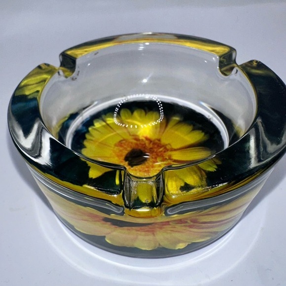 RARE Vintage Small Mid-Century Modern MCM Glass Ashtray 3 Slot - Picture 4 of 6